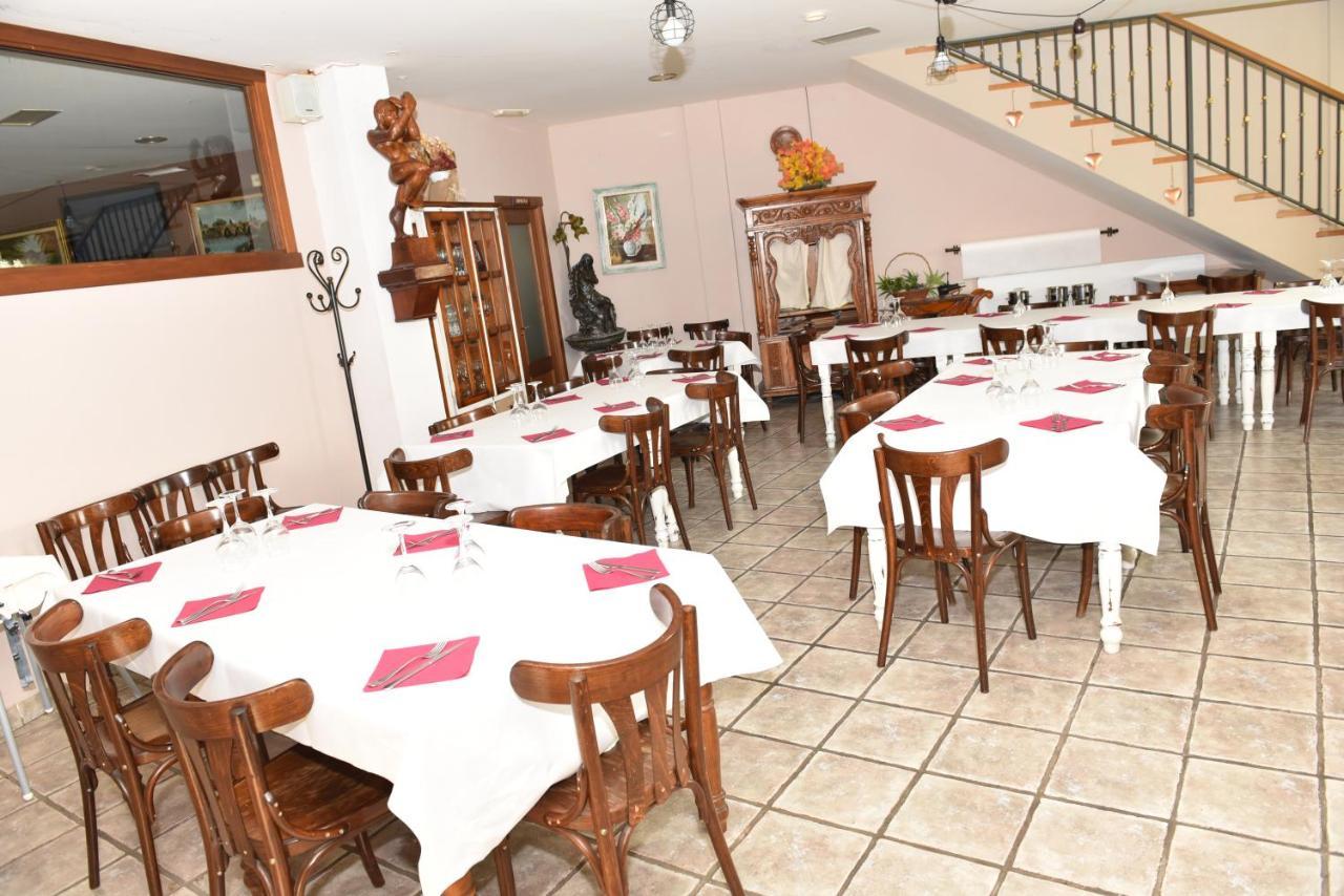 Hotel Rural El Castillo Larraga Bagian luar foto