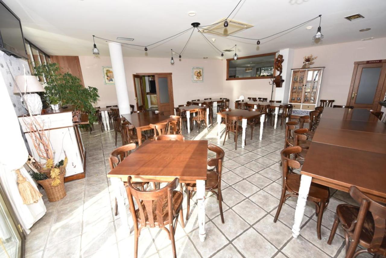 Hotel Rural El Castillo Larraga Bagian luar foto